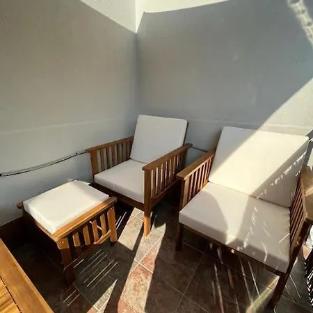Atico Vintage Con Terraza Apartment Vigo