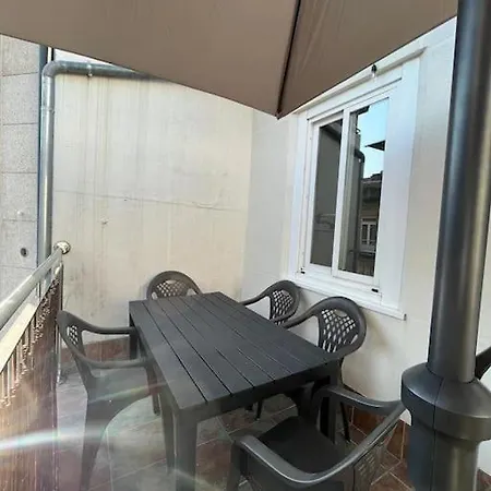 Atico Vintage Con Terraza Vigo
